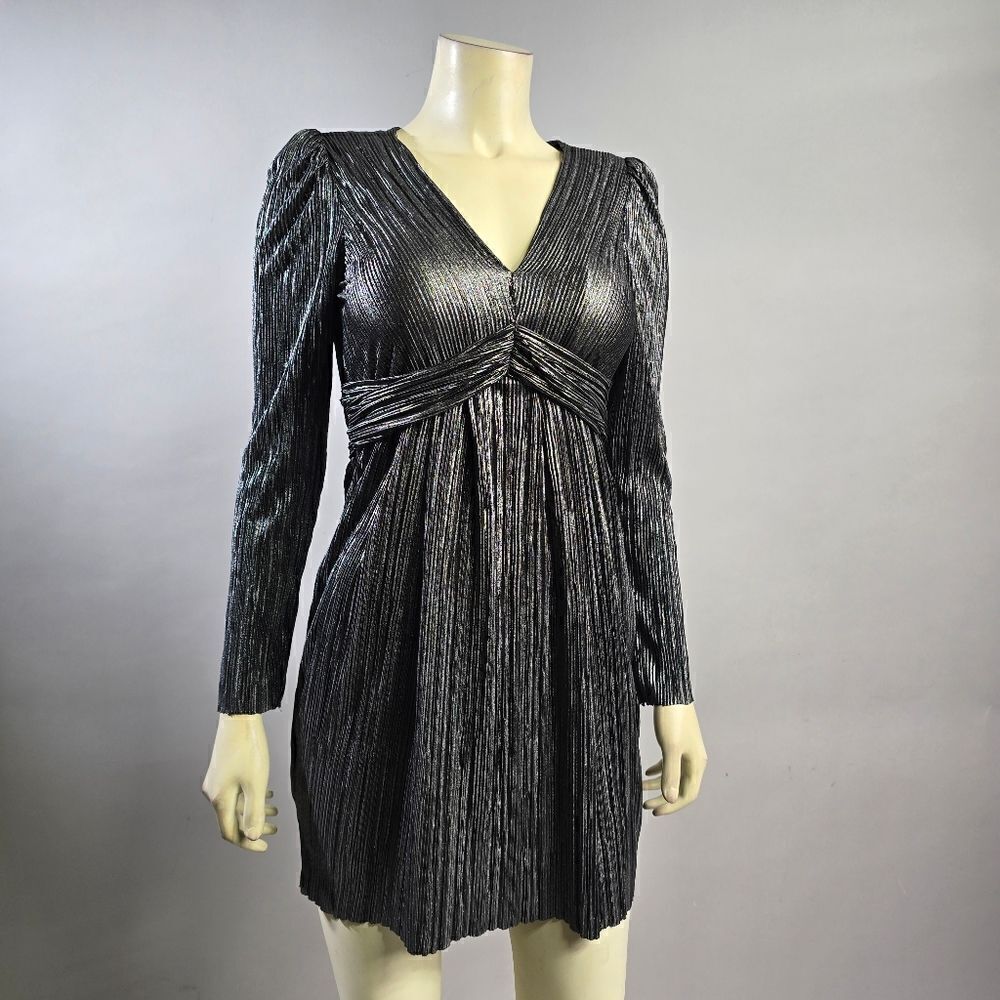 Bcbg size 2 dress R14